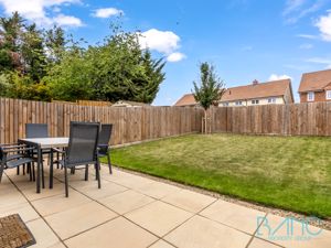 Photo 25- click for photo gallery